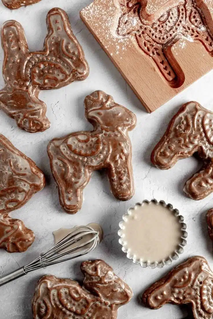 Soft Gingerbread Cookies Recipe